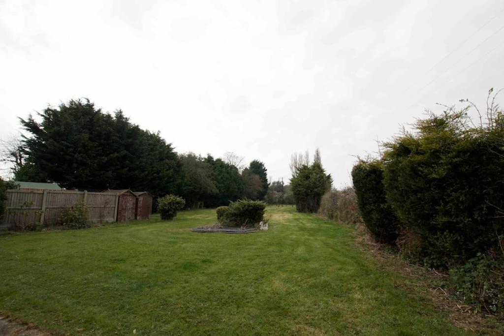 Spacious 5 Bed In The Countryside, Close To Frinton-On-Sea Kirby Cross Esterno foto