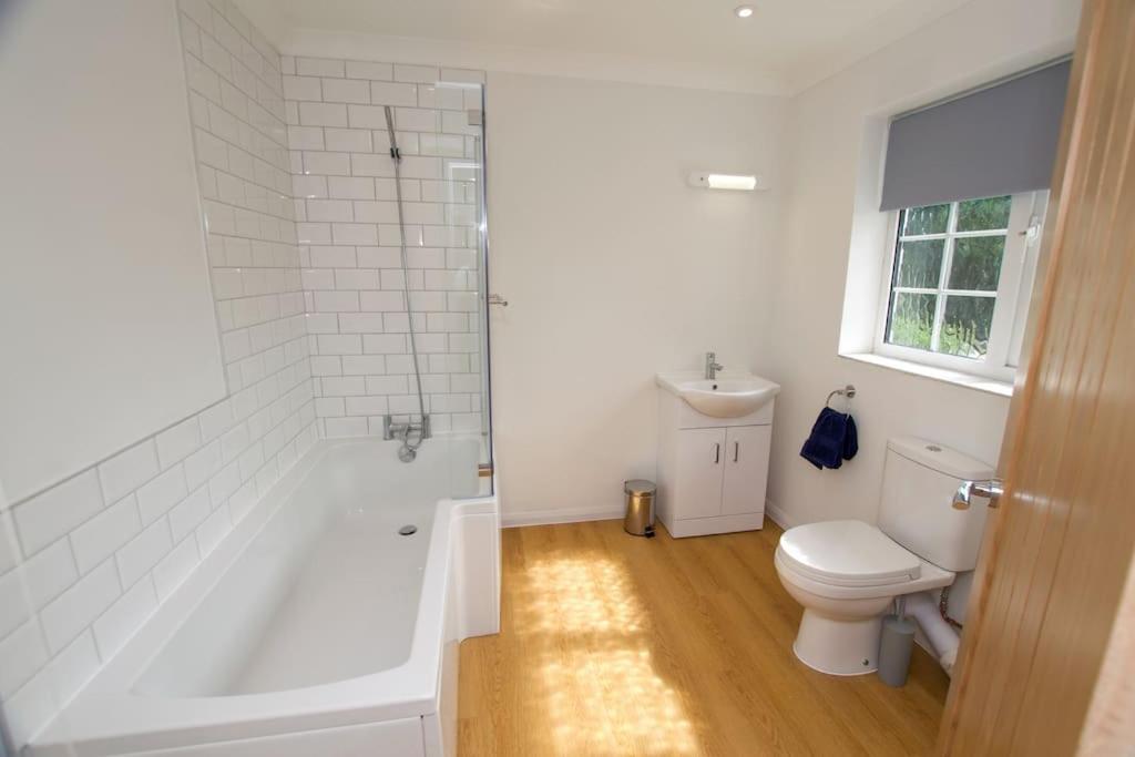Spacious 5 Bed In The Countryside, Close To Frinton-On-Sea Kirby Cross Esterno foto